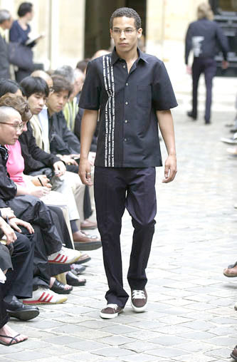 SS2002 Junya Watanabe ‘Greet Others’ Poem Button Up