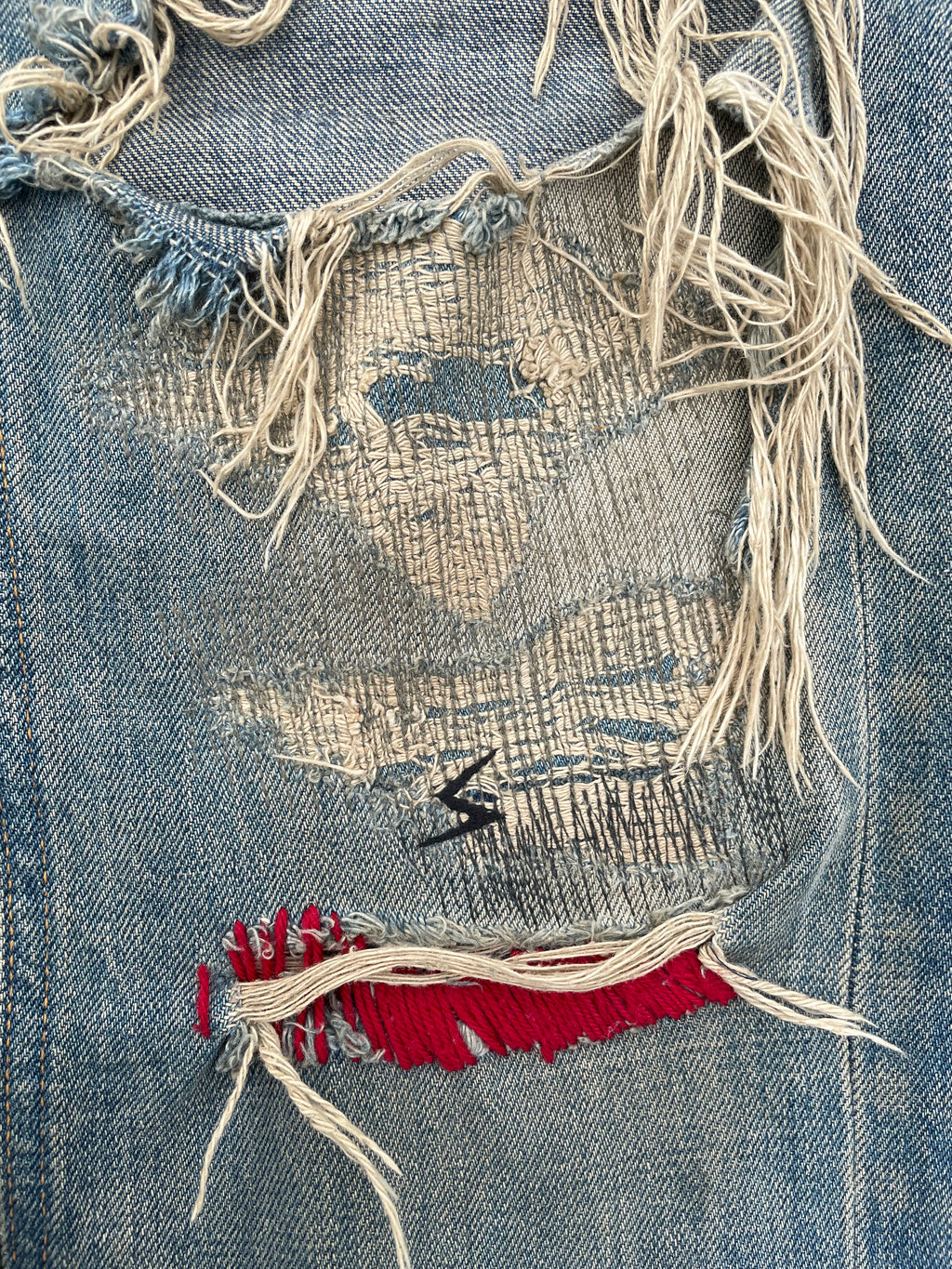 AW04 “But Beautiful” - Undercover 68 Red Yarn Distressed Denim