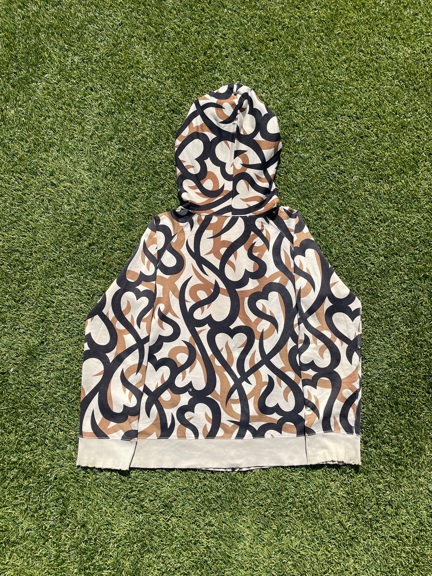 AW04 “Give Peace A Chance” - Number (N)ine Tribal Heart Camo Distressed Zip Up Hoodie