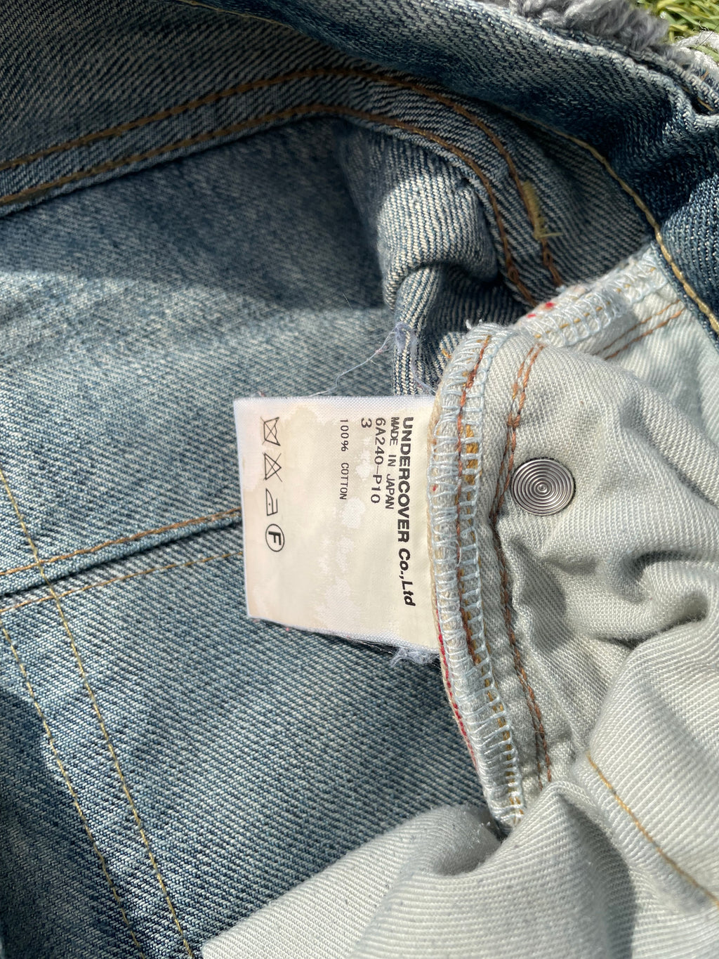 AW06 “GURUGURU” - Undercover Insects Distressed Denim