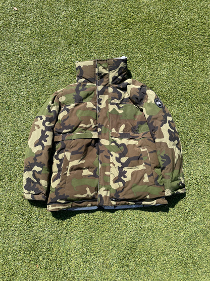 FW17 Vetements X Canada Goose Reversible Camo Padded Puffer Jacket