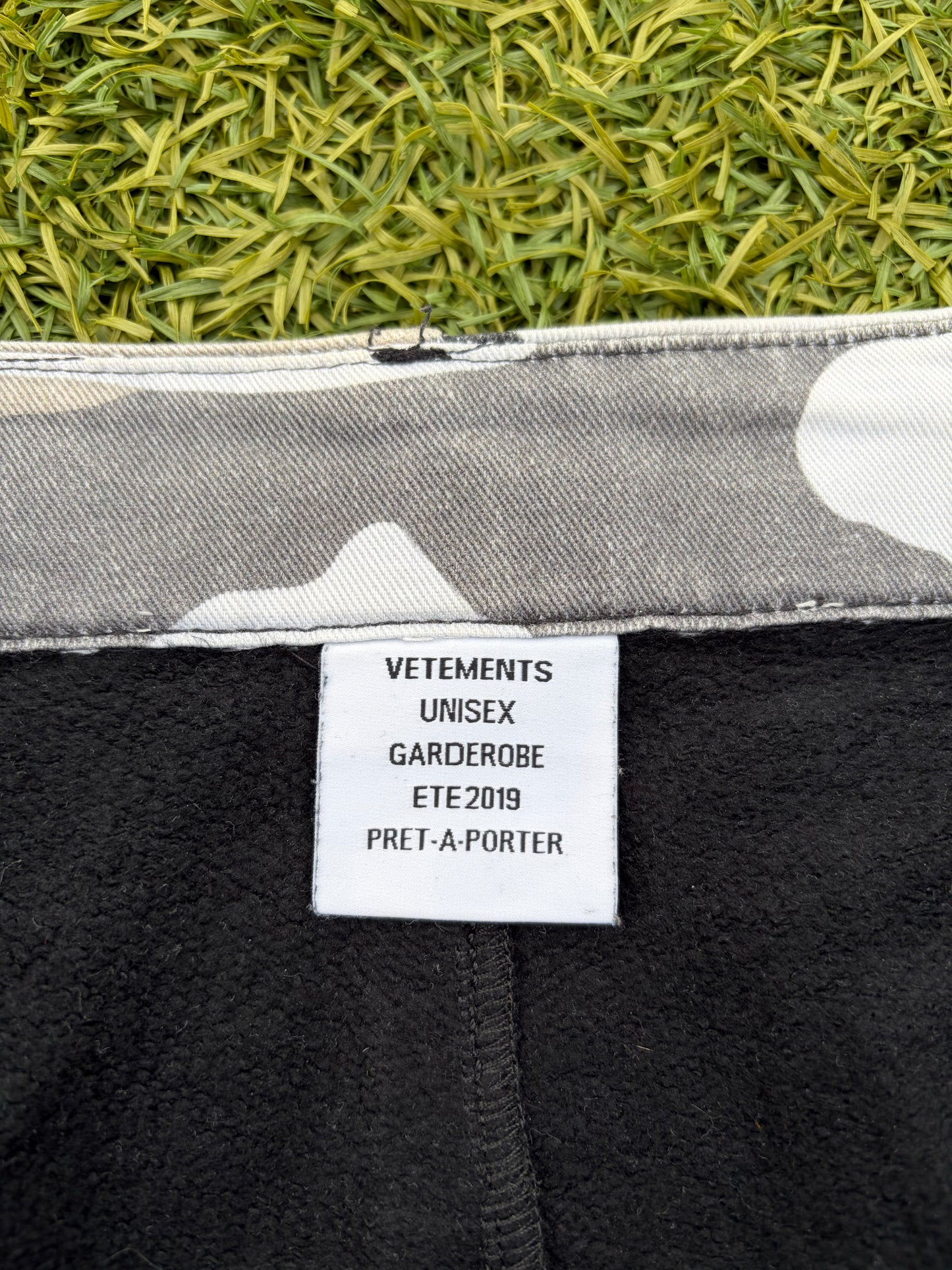 SS19 Vetements Snow Camo Cargo Hybrid Sweatpants