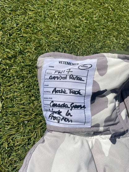 FW17 Vetements X Canada Goose Reversible Camo Padded Puffer Jacket