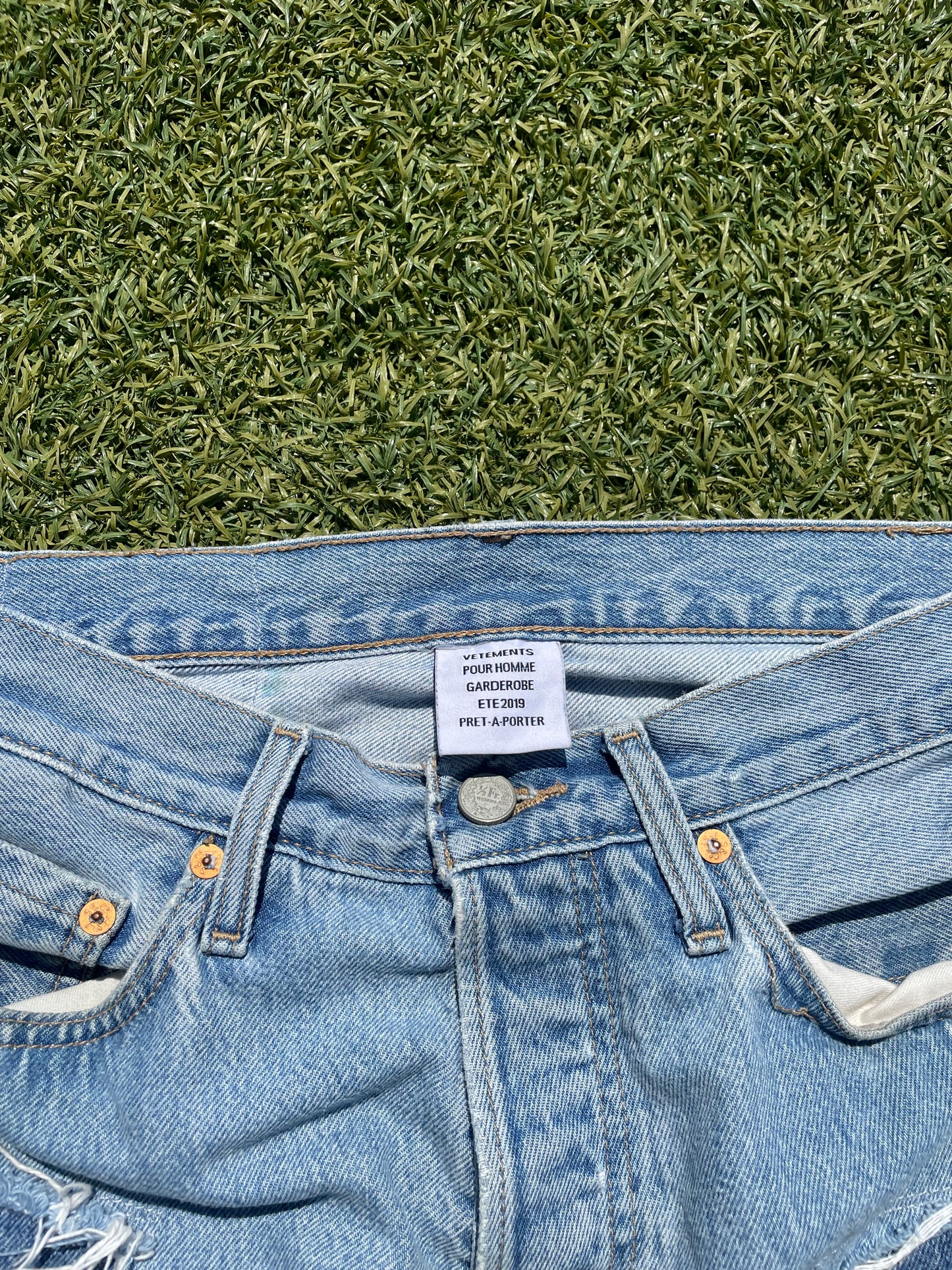 SS19 Vetements Levis Reconstructed Cross Lightwash Denim