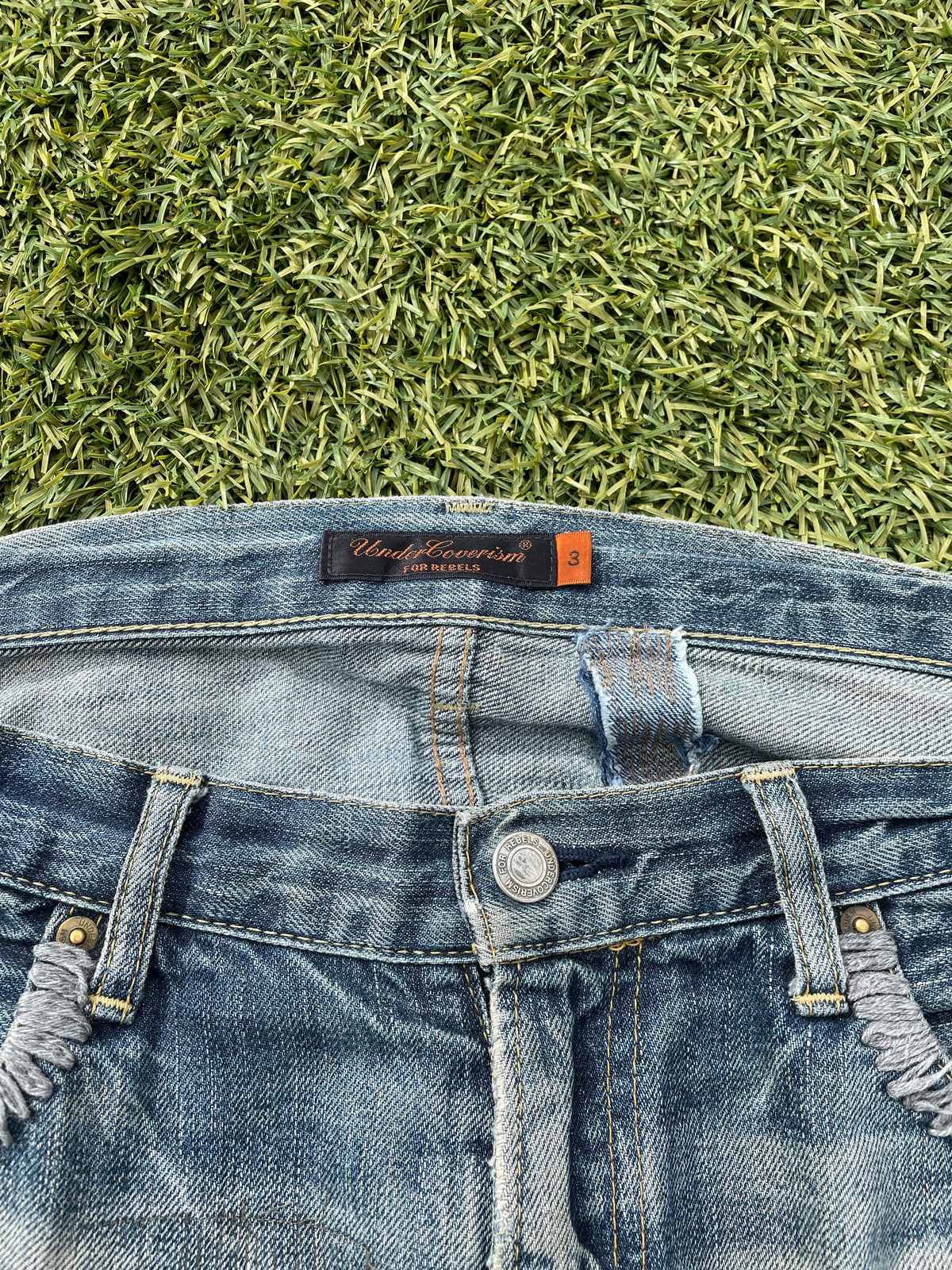 AW06 “GURUGURU” - Undercover Insects Distressed Denim
