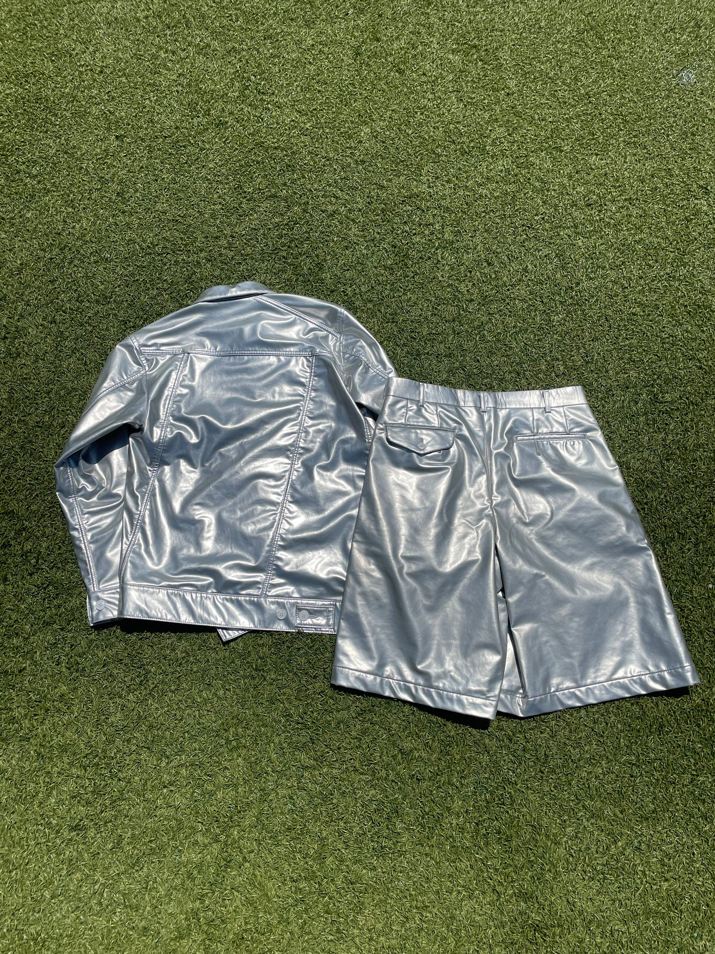 AD2018 Comme Des Garçons Silver Metallic Set