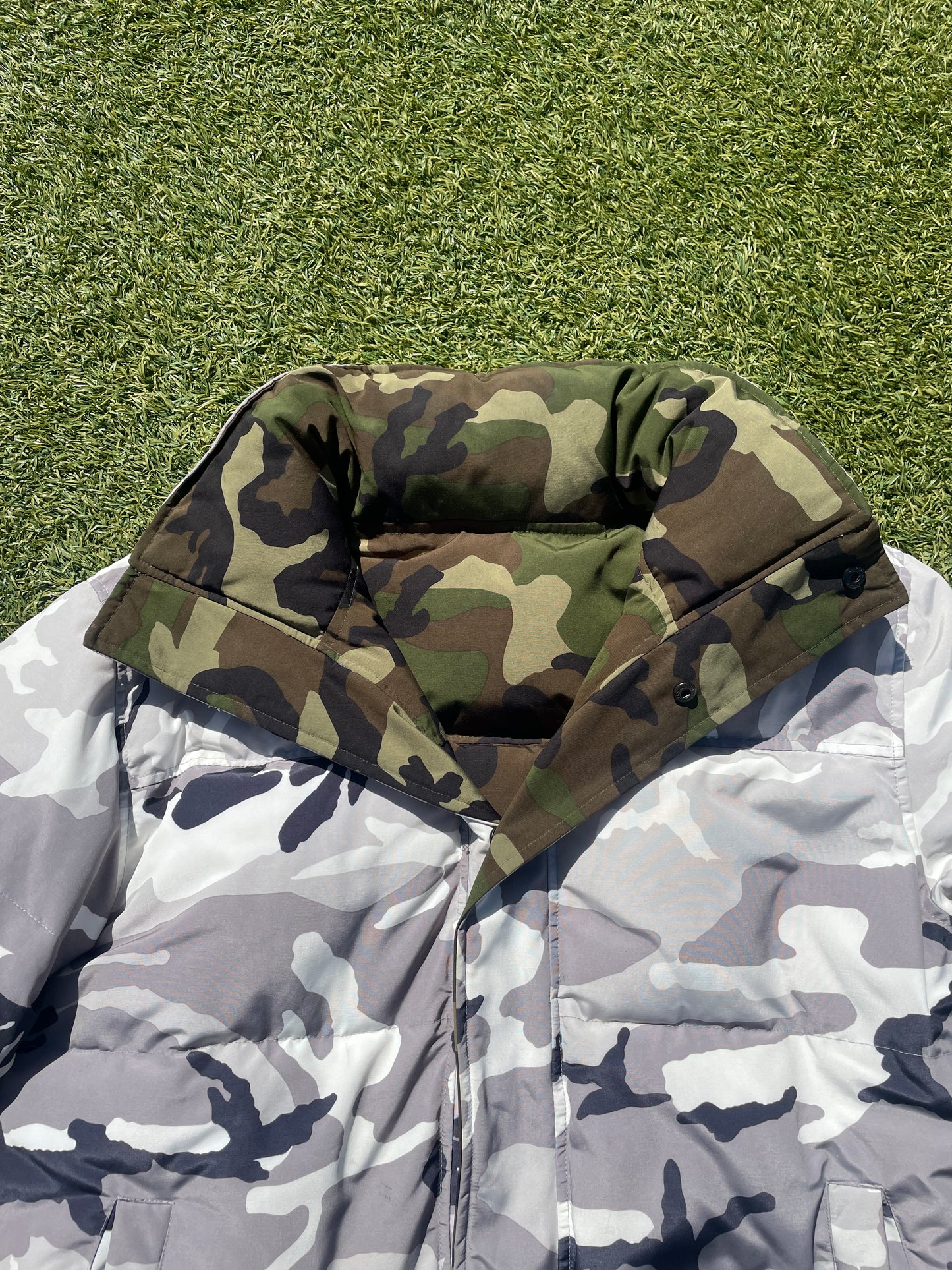 FW17 Vetements X Canada Goose Reversible Camo Padded Puffer Jacket