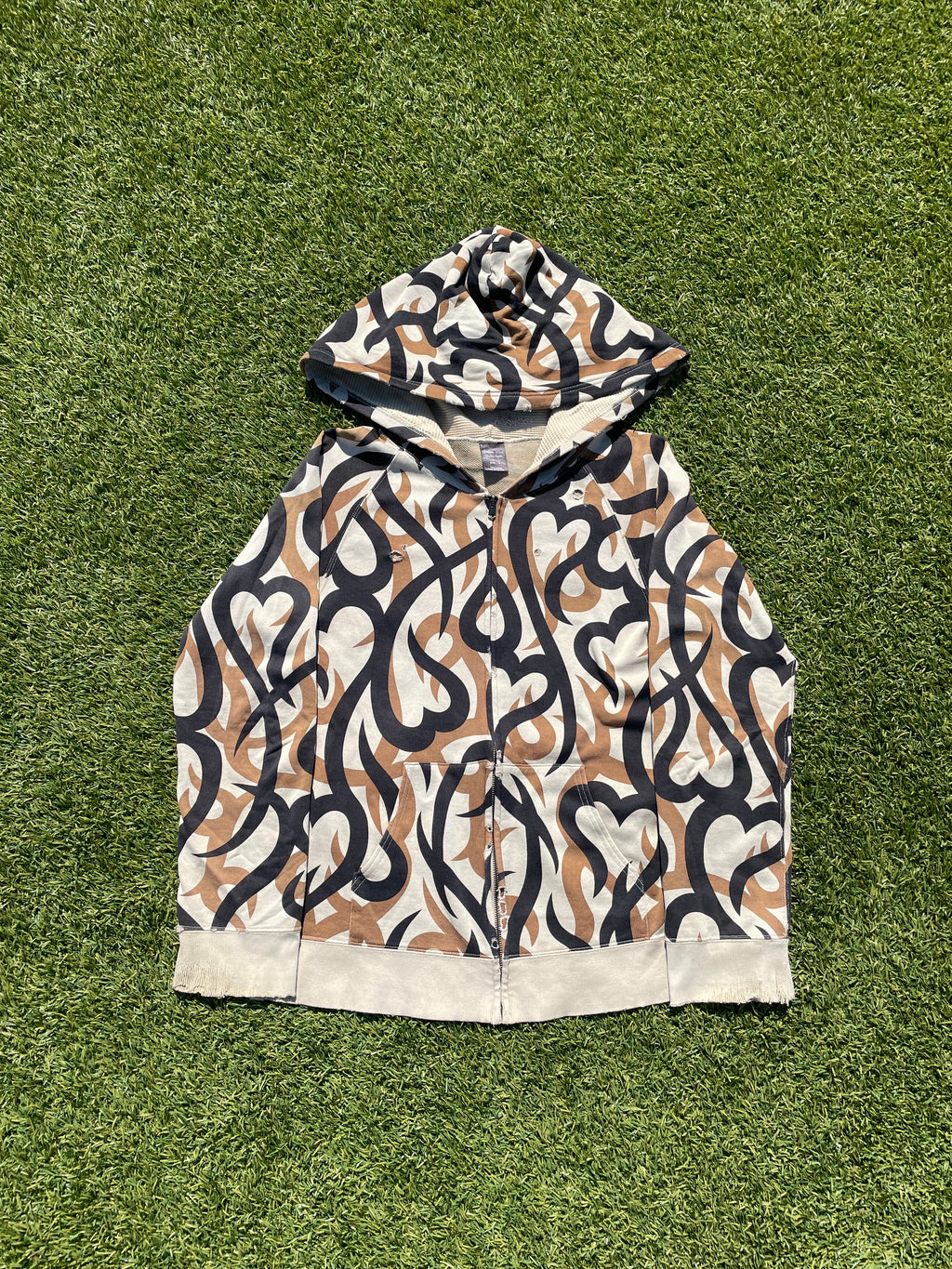 AW04 “Give Peace A Chance” - Number (N)ine Tribal Heart Camo Distressed Zip Up Hoodie