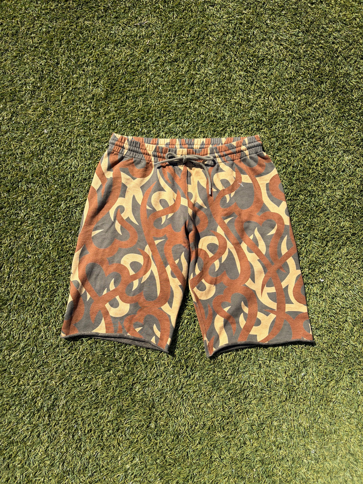 AW04 “Give Peace A Chance” - Number (N)ine Sun Tanned Tribal Camo Shorts