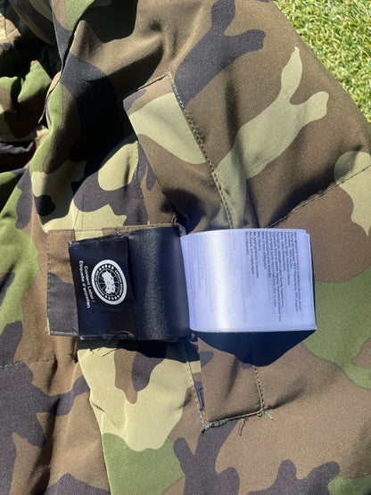 FW17 Vetements X Canada Goose Reversible Camo Padded Puffer Jacket