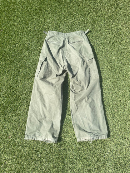 FW22 Balenciaga Kick Pulled Cargo Pants