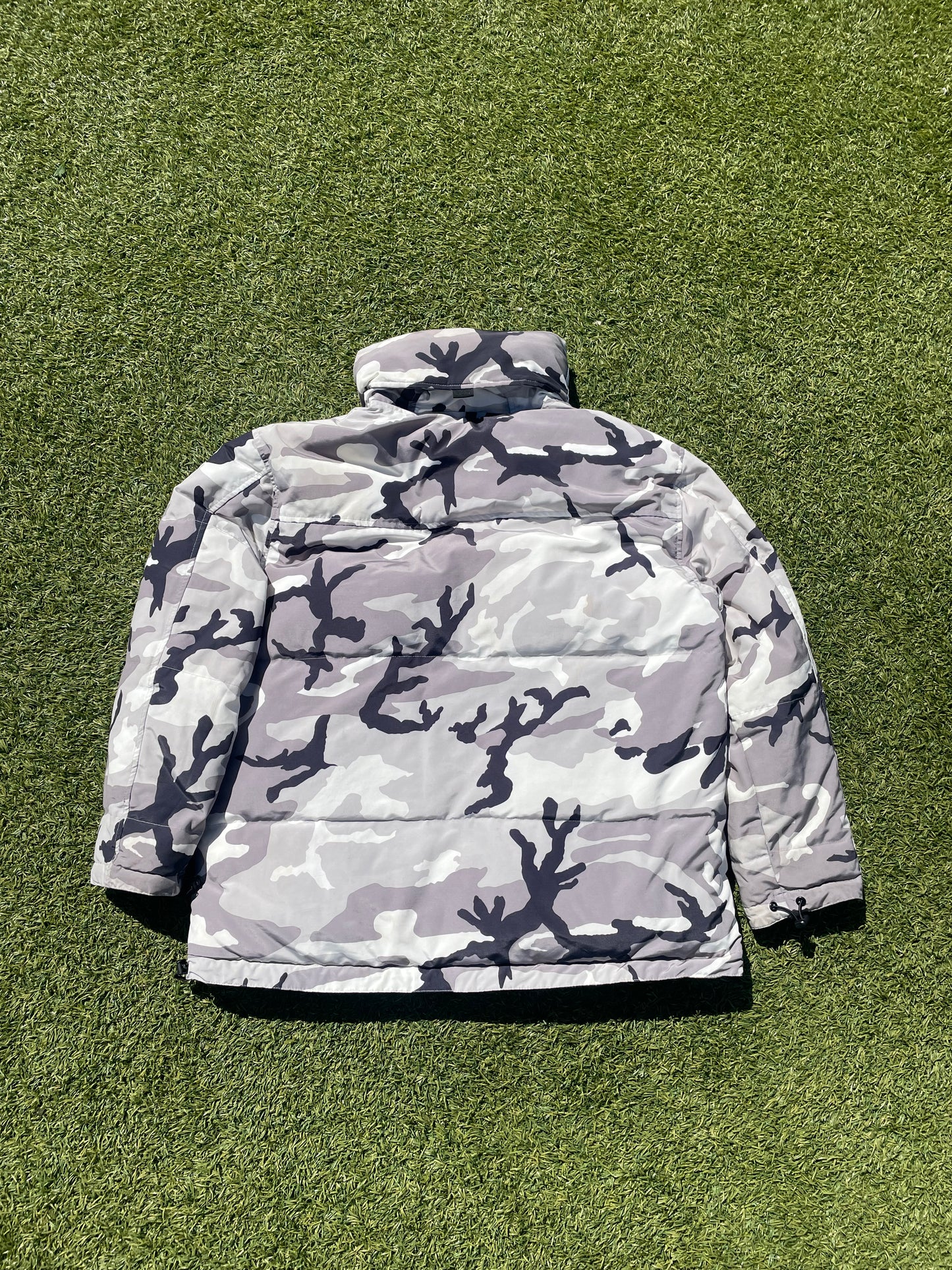 FW17 Vetements X Canada Goose Reversible Camo Padded Puffer Jacket