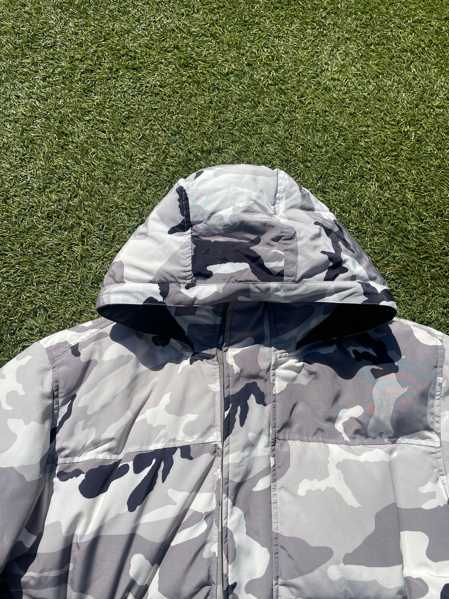 FW17 Vetements X Canada Goose Reversible Camo Padded Puffer Jacket