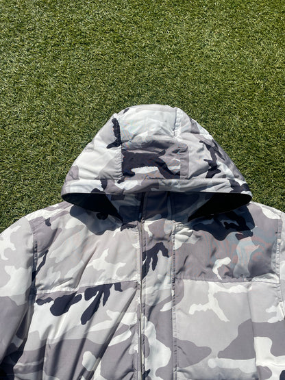 FW17 Vetements X Canada Goose Reversible Camo Padded Puffer Jacket