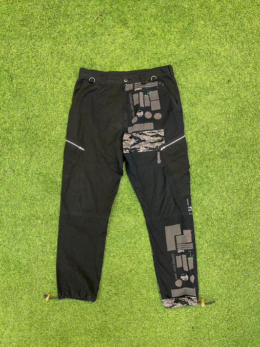 SS2001’ Chaotic Discord - Undercover Digicamo Patchwork Cargo Pant