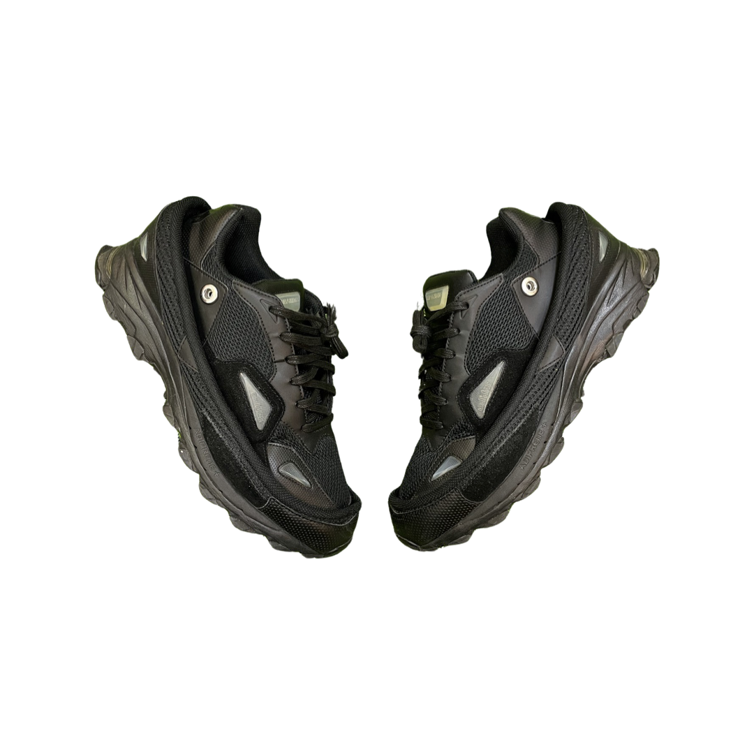 Raf Simons Black Response Trail Sneakers rwndbckwrds